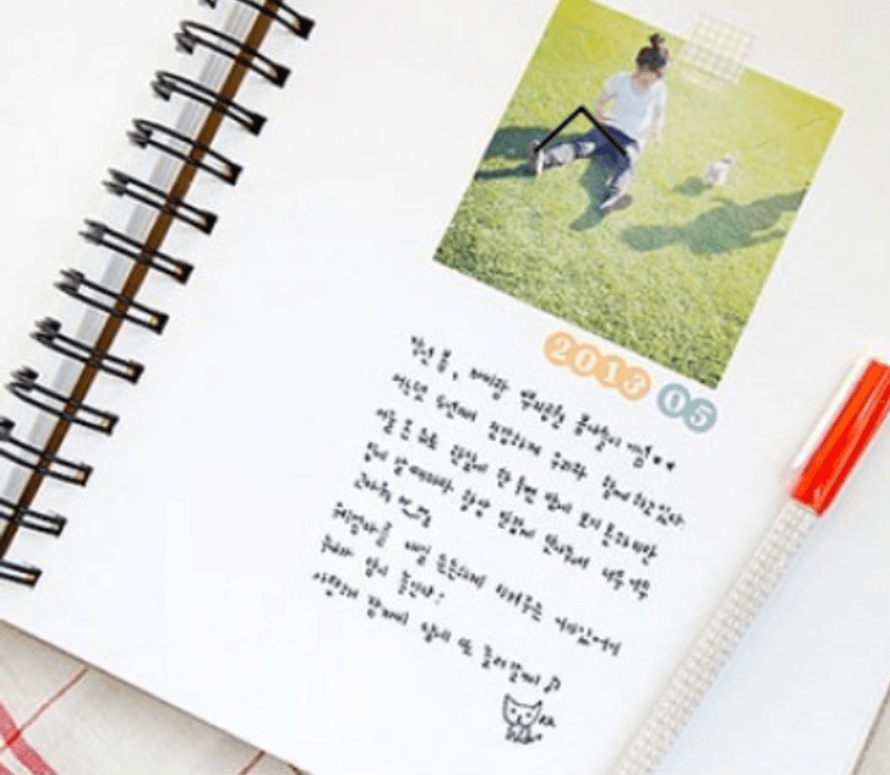 Iconic Scrapbook, Offwhite
