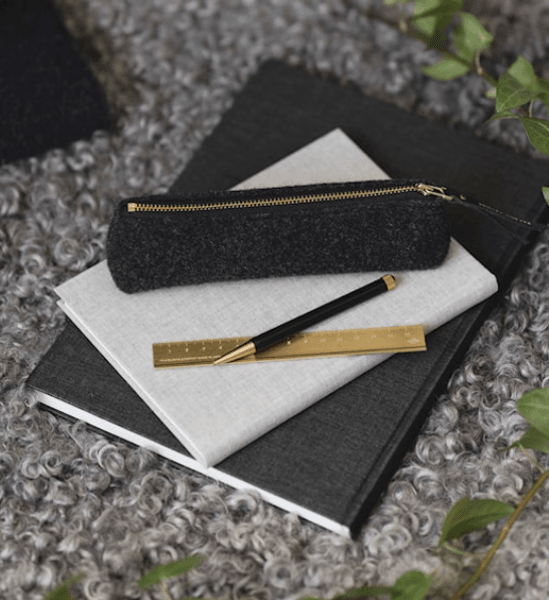 P.A.P Ull penal, Black