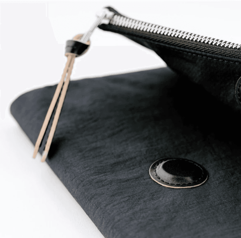 HOBONICHI Weeks Cover Tragen Black