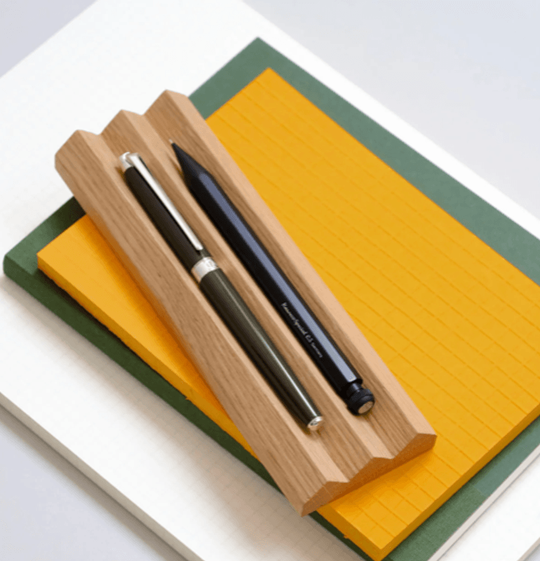 PAPIERNICZENI Oak Desk Penholder S