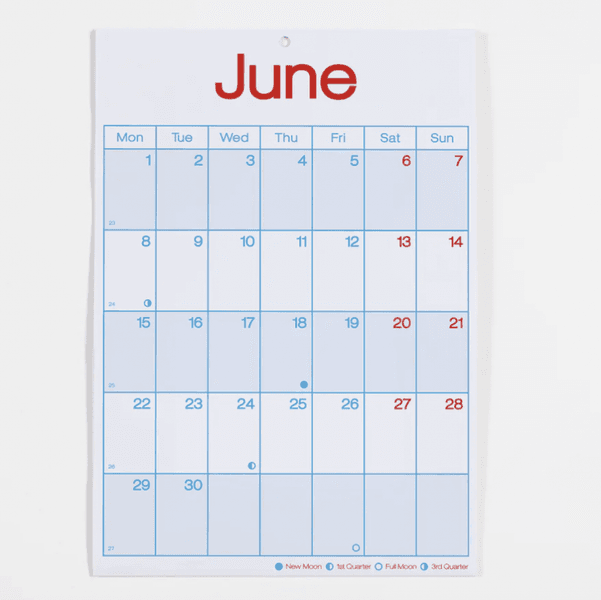 Crispin Finn M&aring;neds / Folde kalender 2026