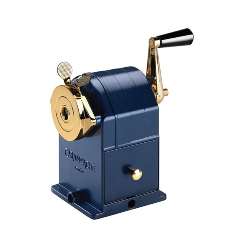 CARAN D´ACHE Cosmic Blue bordblyantspisser 2024